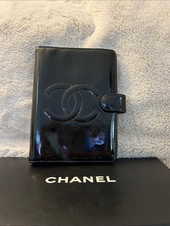 CHANEL Accessories - Chanel Black Patent Leather Agenda
